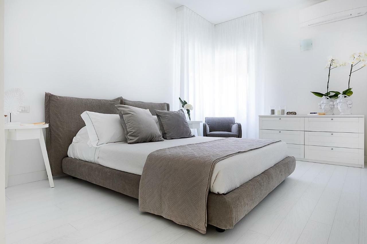 Apartment White Stylish 2