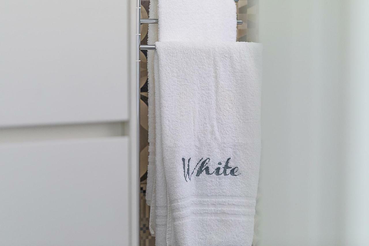 Apartment White Stylish 2 Vico Equense