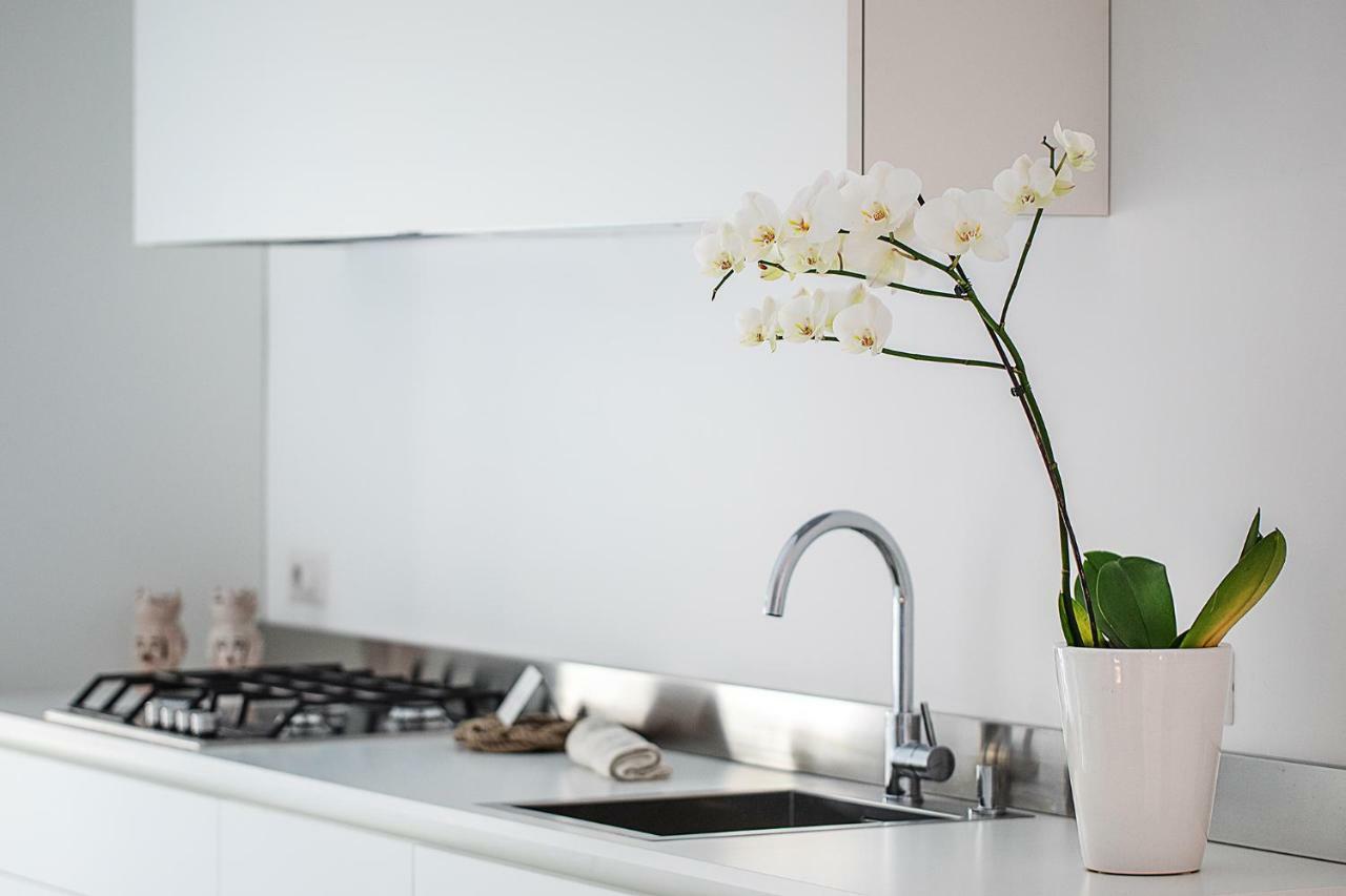 Apartment White Stylish 2